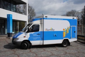 I Family’s mobile examination centre facilitates participants' arrival.